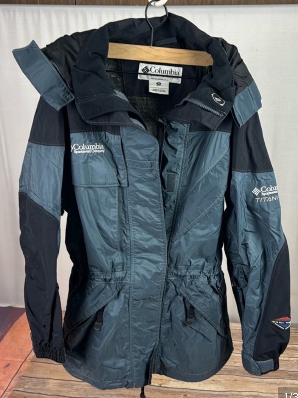 M Columbia Titanium Omni Tech waterproof blue jacket